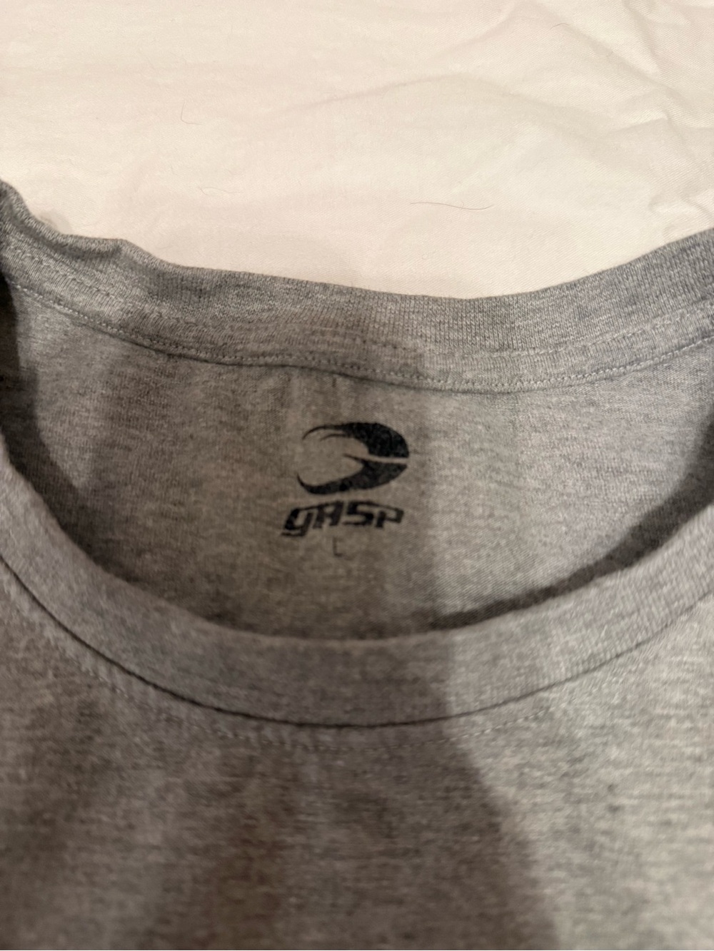 Grey Gasp gym tee Tee - Picture 2 of 3
